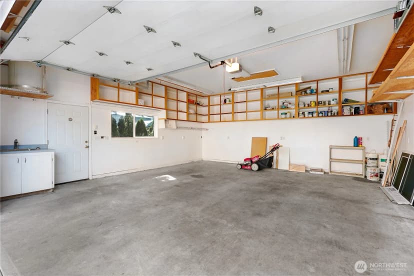 Property photo for 19012 78th Place W, Edmonds photo 34