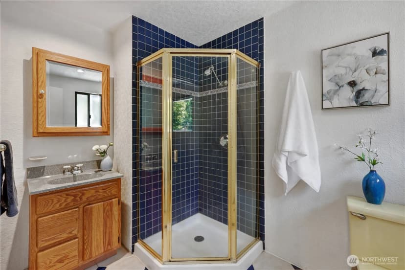 Property photo for 3332 Ne 178th Street, Lake Forest Park photo 26