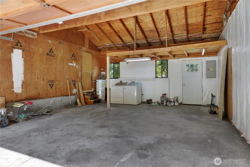 Property photo for 3332 Ne 178th Street, Lake Forest Park photo 34
