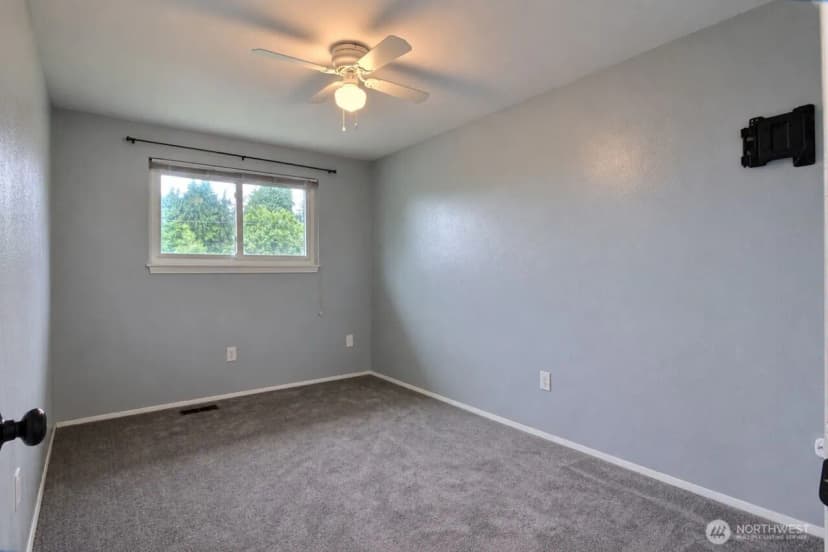 Property photo for 1511 N James Street, Tacoma photo 14