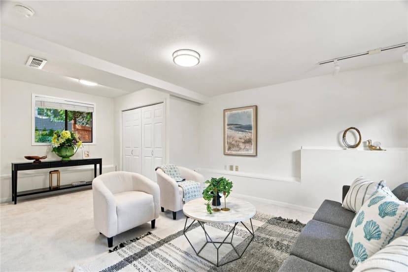 Property photo for 3849 166th Avenue Se, Bellevue photo 17