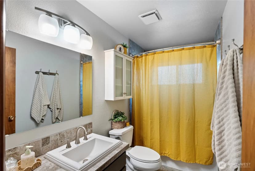 Property photo for 8203 Woodland Avenue E, Puyallup photo 34