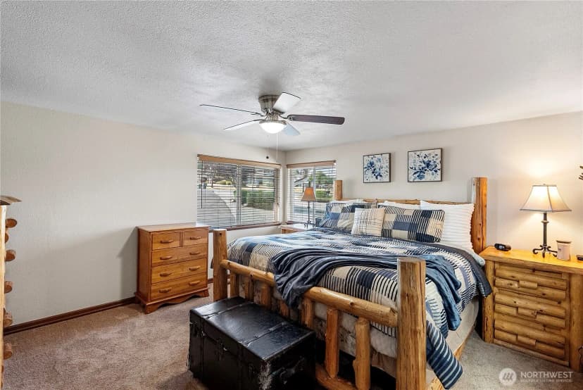 Property photo for 8203 Woodland Avenue E, Puyallup photo 25