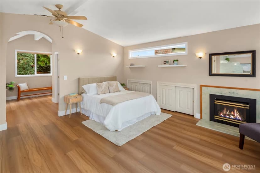 Property photo for 14516 37th Avenue Ne, Lake Forest Park photo 15