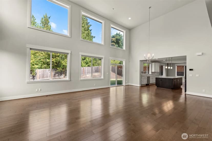 Property photo for 9818 Ne 162nd Street, Bothell photo 4