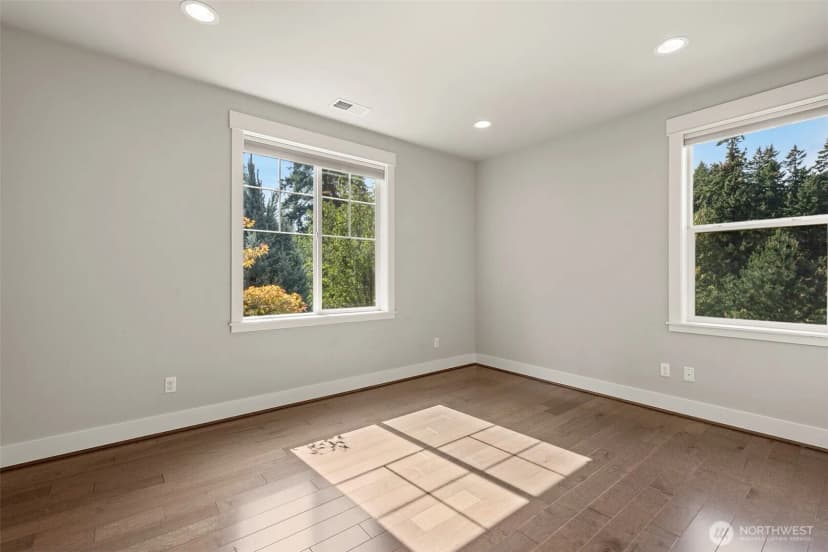 Property photo for 9818 Ne 162nd Street, Bothell photo 9