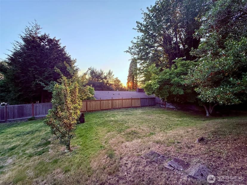 Property photo for 2000 Ne 27th Street, Renton photo 38