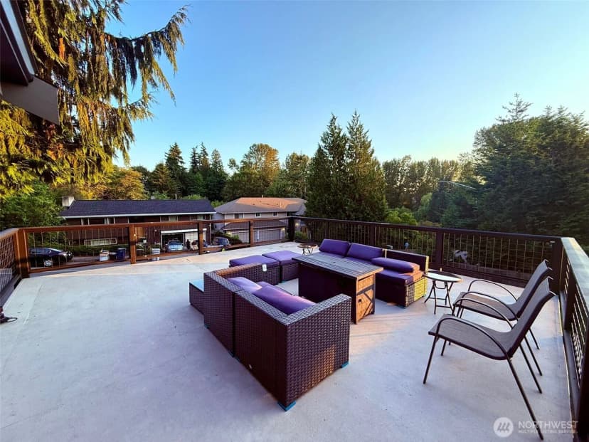 Property photo for 2000 Ne 27th Street, Renton photo 37