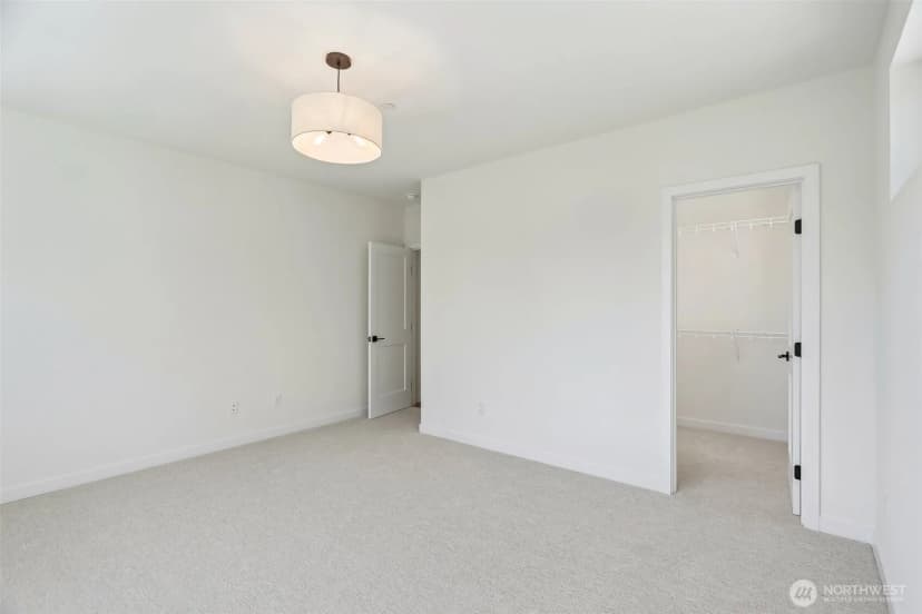 Property photo for 1516 Ne 147th Street, Shoreline photo 25