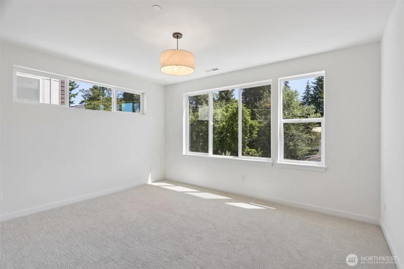 Property photo for 1516 Ne 147th Street, Shoreline photo 24