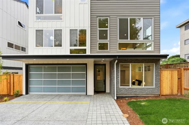 Property photo for 1508 Ne 147th Street, Shoreline photo 3