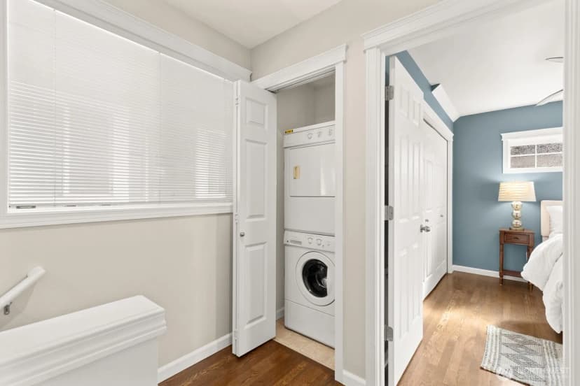 Property photo for 7110 California Avenue Sw, Seattle photo 20