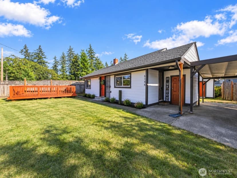Property photo for 6146 88th Street Sw, Lakewood photo 2