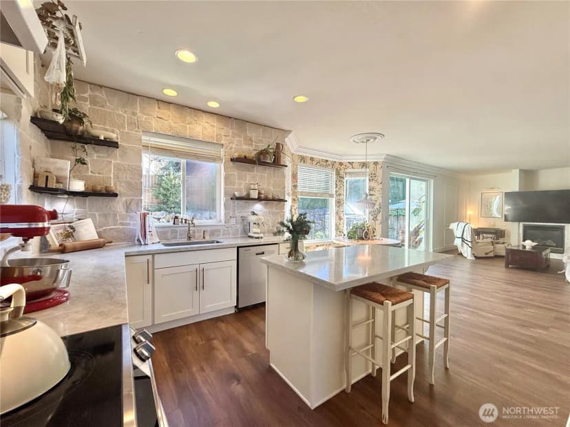 Property photo for 6214 Perry Avenue Se, Auburn photo 12