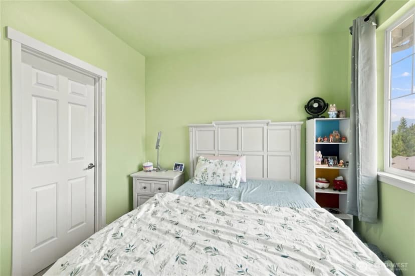 Property photo for 1601 Ne Katsura Street #101, Issaquah photo 27