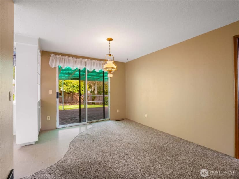 Property photo for 2404 S 360th Street, Federal Way photo 12