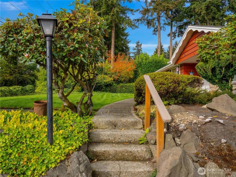 Property photo for 2404 S 360th Street, Federal Way photo 25