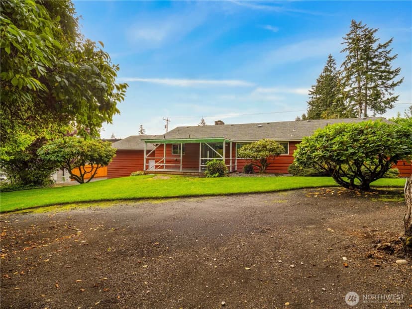 Property photo for 2404 S 360th Street, Federal Way photo 27