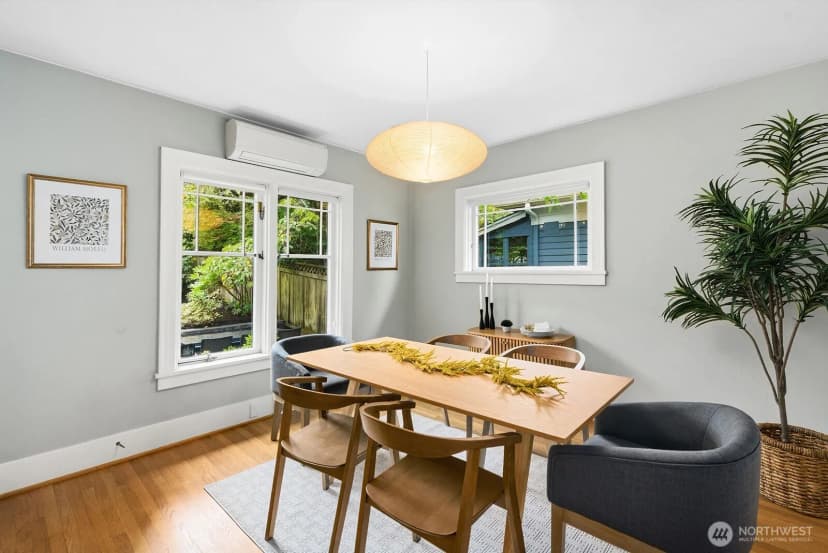 Property photo for 6238 28th Avenue Ne, Seattle photo 5