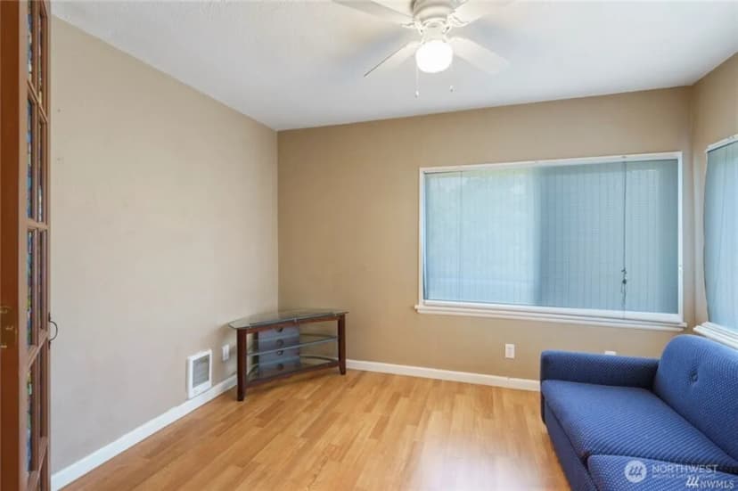 Property photo for 125 Hayes Place Sw #1 & 2, Renton photo 10