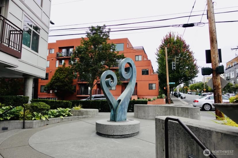 Property photo for 3333 Wallingford Avenue N #307, Seattle photo 20