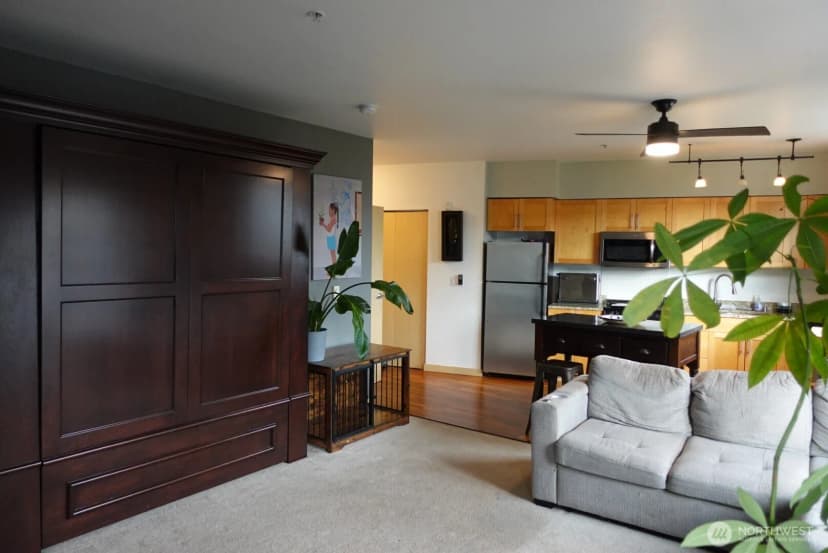 Property photo for 3333 Wallingford Avenue N #307, Seattle photo 11