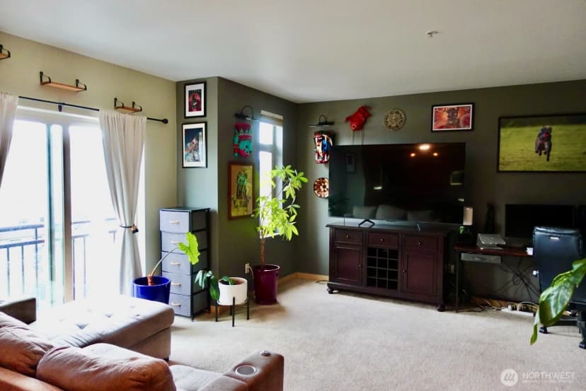Property photo for 3333 Wallingford Avenue N #307, Seattle photo 9