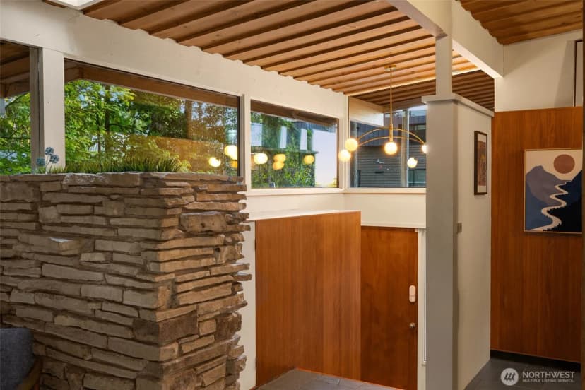 Property photo for 13347 12th Avenue Ne, Seattle photo 22