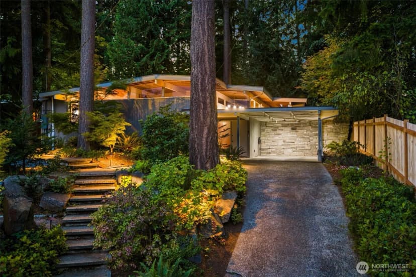 Property photo for 13347 12th Avenue Ne, Seattle photo 39
