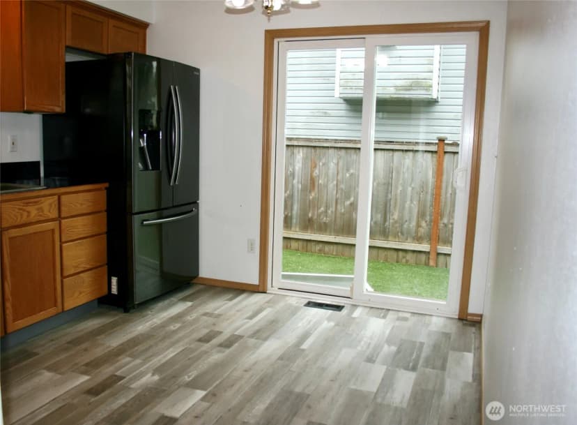 Property photo for 6412 79th Place Ne, Marysville photo 13