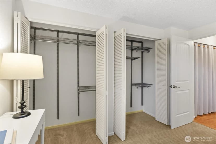 Property photo for 19853 25th Avenue Ne #314, Shoreline photo 18