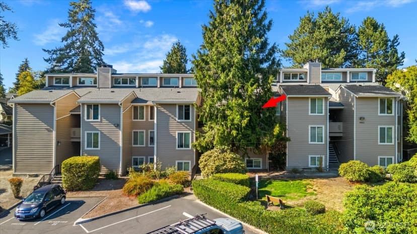 Property photo for 19853 25th Avenue Ne #314, Shoreline
