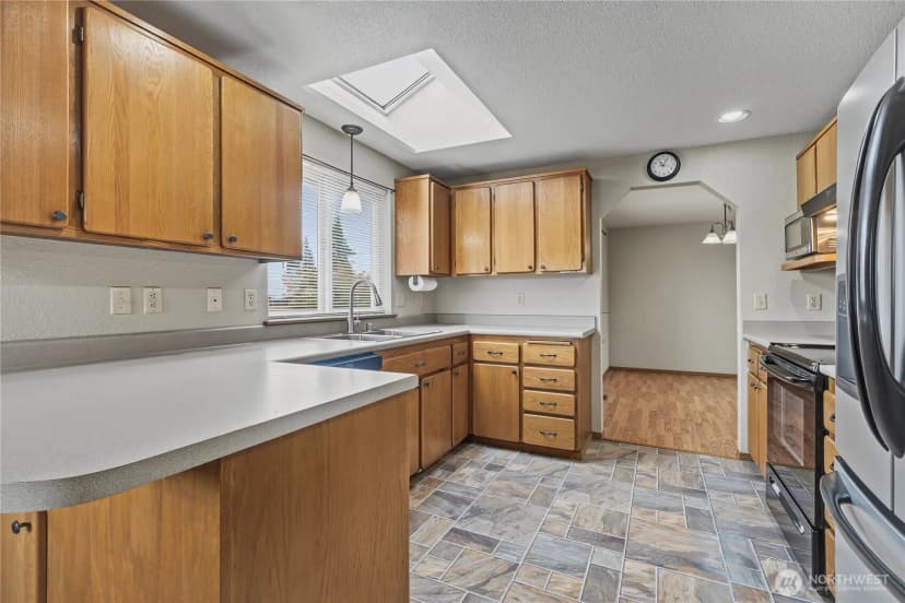 Property photo for 19818 10th Avenue Ct E, Spanaway photo 7