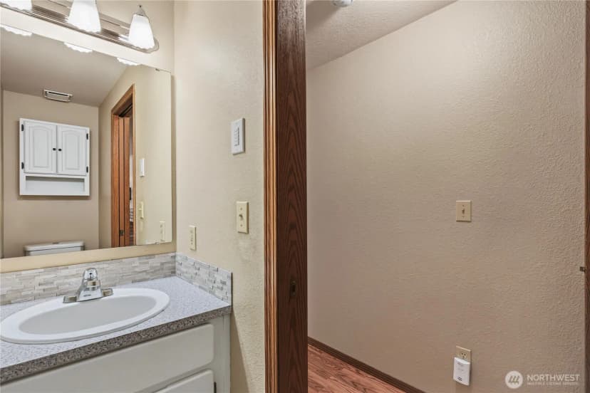 Property photo for 19818 10th Avenue Ct E, Spanaway photo 11