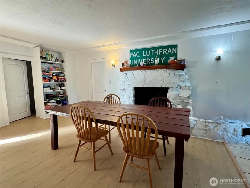 Property photo for 406 117th Street S, Parkland photo 8