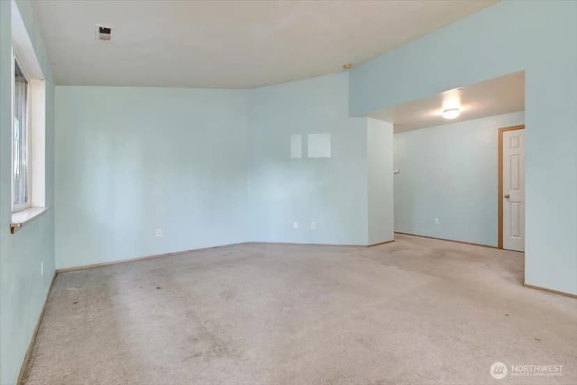Property photo for 4327 151st Drive Ne, Marysville photo 14