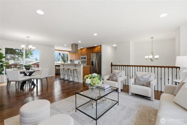 Property photo for 12615 Ne 142nd Street, Kirkland photo 5