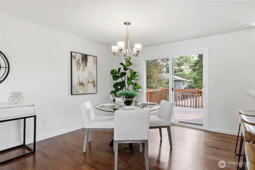 Property photo for 12615 Ne 142nd Street, Kirkland photo 6