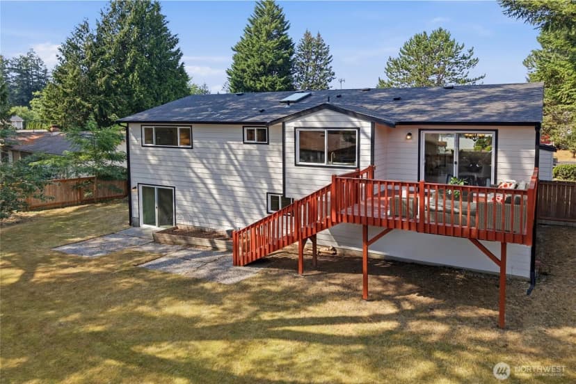 Property photo for 12615 Ne 142nd Street, Kirkland photo 24