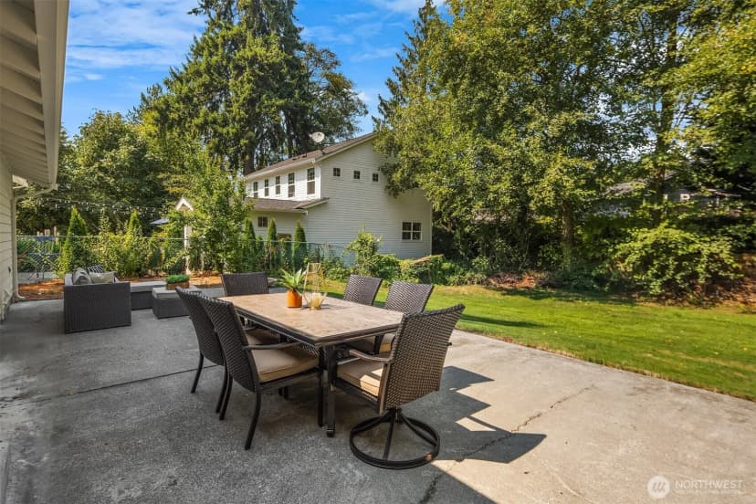 Property photo for 8012 Ne 128th Street, Kirkland photo 23