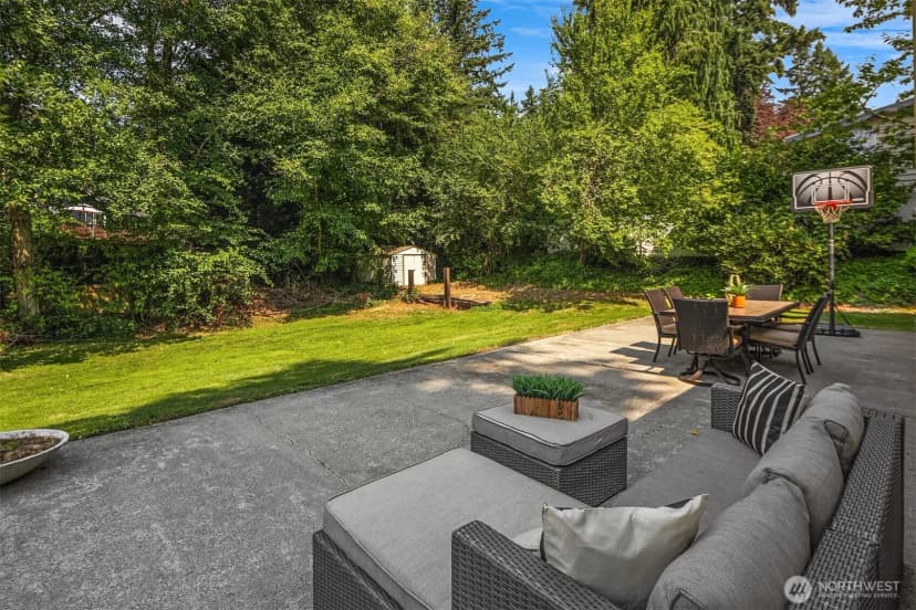 Property photo for 8012 Ne 128th Street, Kirkland photo 25