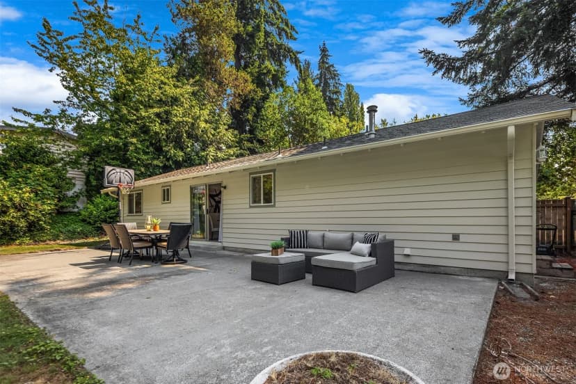 Property photo for 8012 Ne 128th Street, Kirkland photo 26