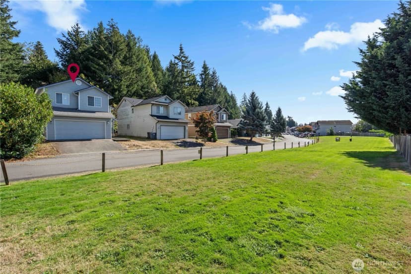 Property photo for 19717 14th Avenue E, Spanaway photo 28
