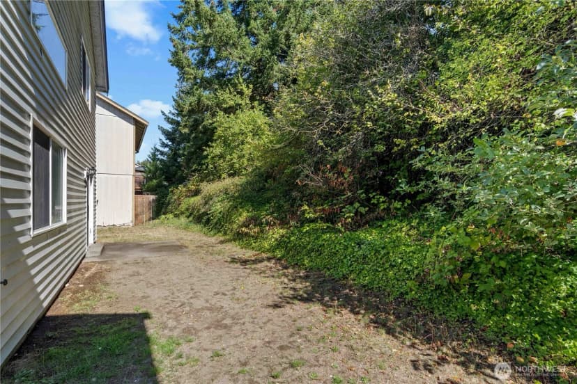 Property photo for 19717 14th Avenue E, Spanaway photo 24