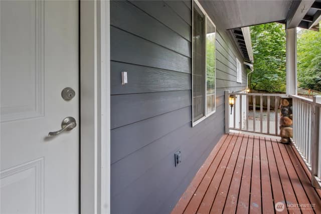 Property photo for 18911 101st Street Ct E, Bonney Lake photo 2