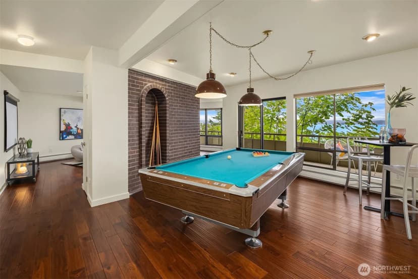 Property photo for 2583 Magnolia Boulevard W, Seattle photo 23