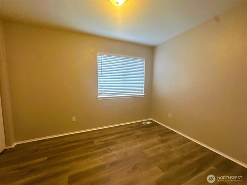 Property photo for 19805 E 122nd Street, Bonney Lake photo 7