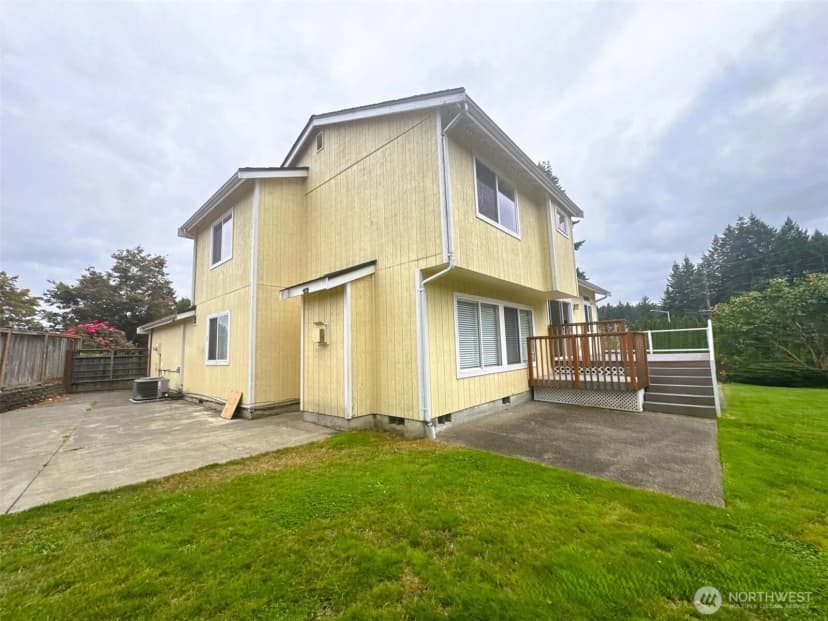 Property photo for 19805 E 122nd Street, Bonney Lake photo 10