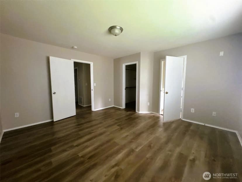Property photo for 19805 E 122nd Street, Bonney Lake photo 6