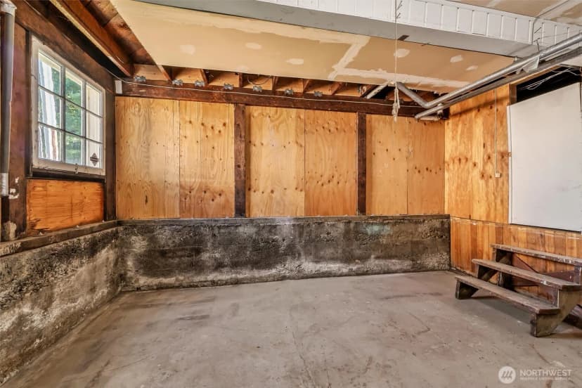 Property photo for 700 Warren Avenue N, Seattle photo 29
